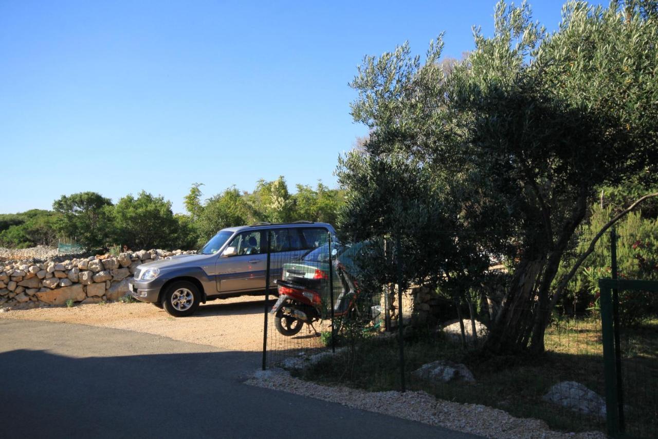 Apartments With A Parking Space Punta Kriza, Cres - 8082 Екстериор снимка