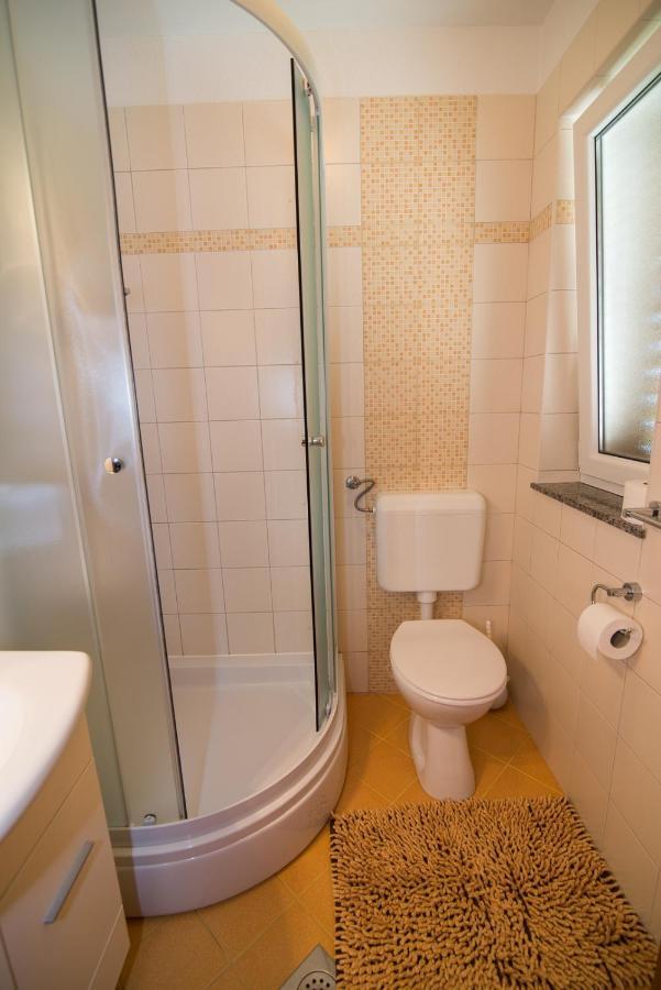 Apartments With A Parking Space Punta Kriza, Cres - 8082 Екстериор снимка
